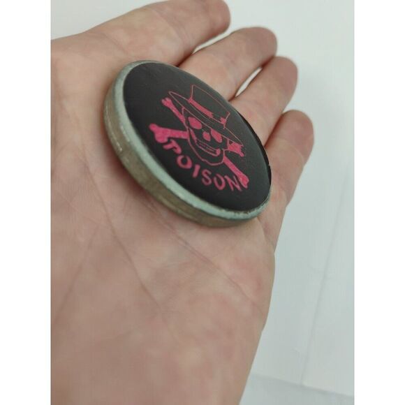 POGS Metal Ying Yang Slammer Skull and Crossbones wearing Hat 1990 - Picture 8 of 10